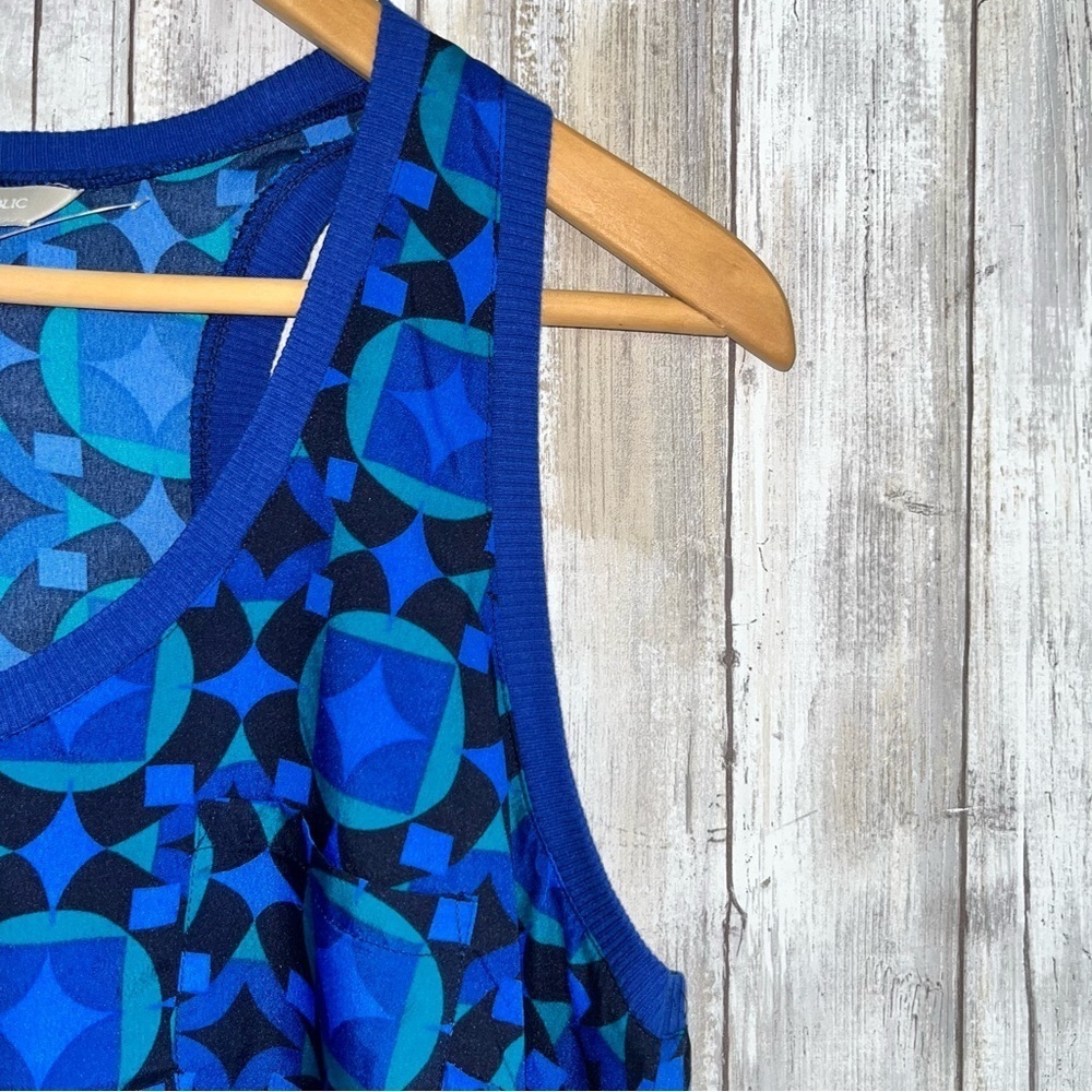 Banana Republic Blue Abstract Jersey tank - Picture 2 of 5